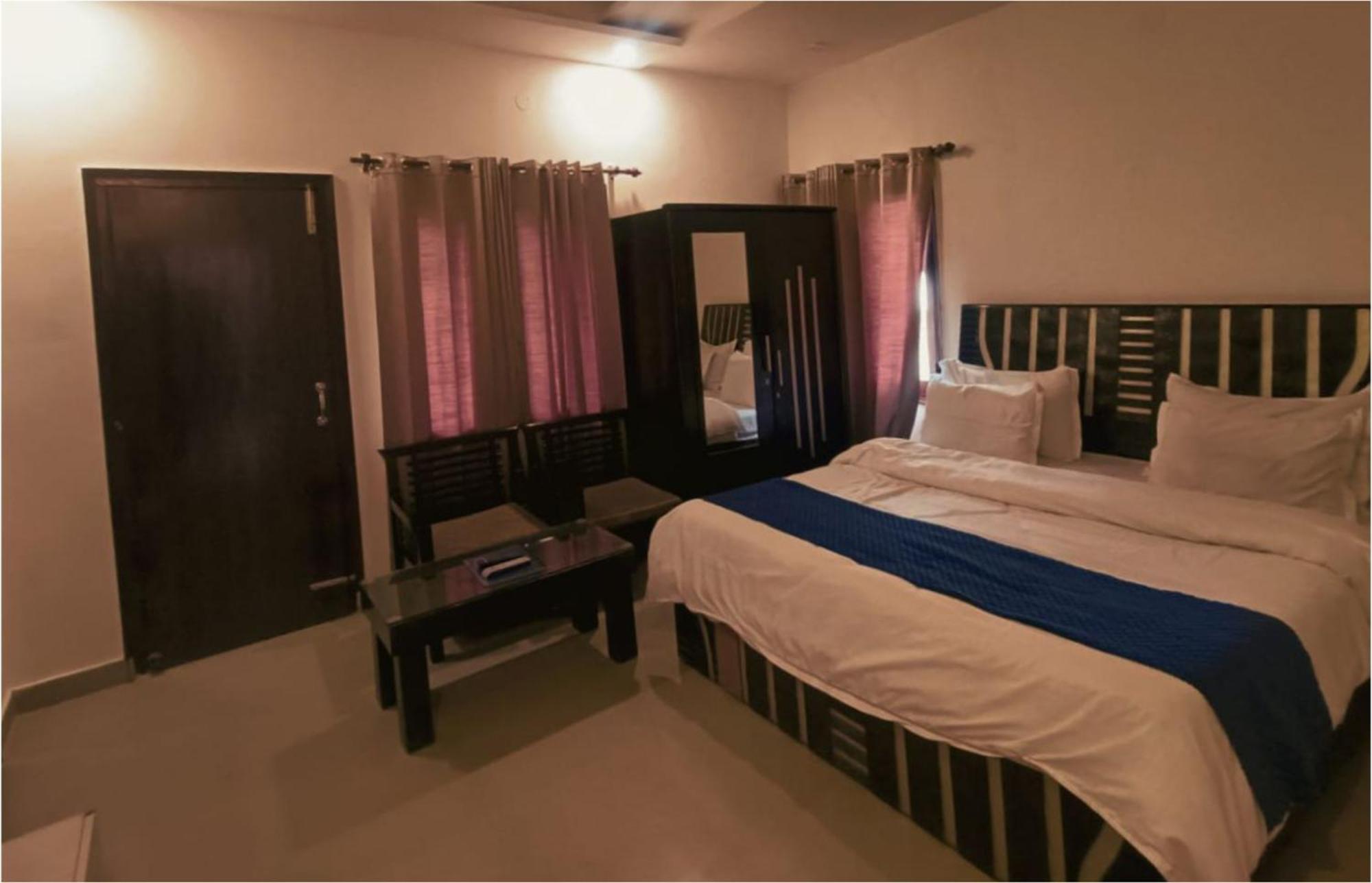Hotel Wild Rose - Dalhousie Kültér fotó